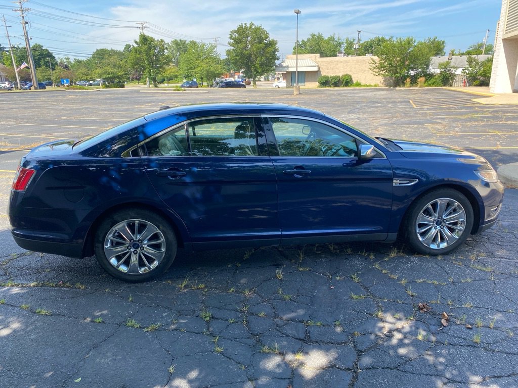 Used 2012 Ford Taurus Limited image 6