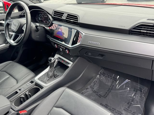 Used 2024 Audi Q3 2.0T Premium AWD/4WD image 5