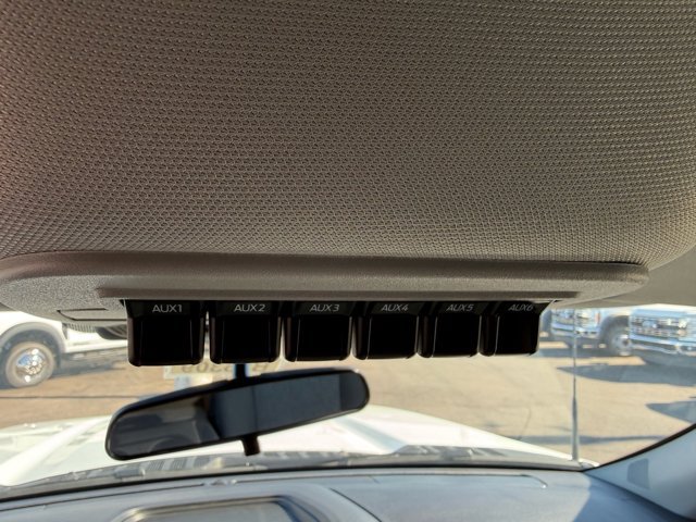 New 2026 Ford F550 4x4 Supercab Super Duty image 10