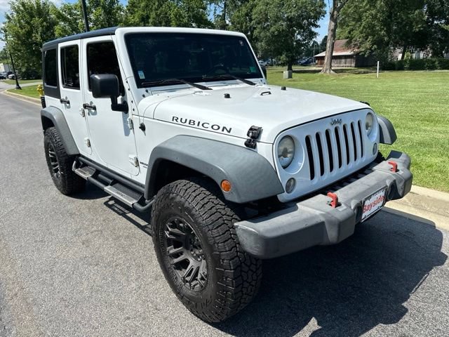 Used 2015 Jeep Wrangler Unlimited Rubicon AWD/4WD image 23