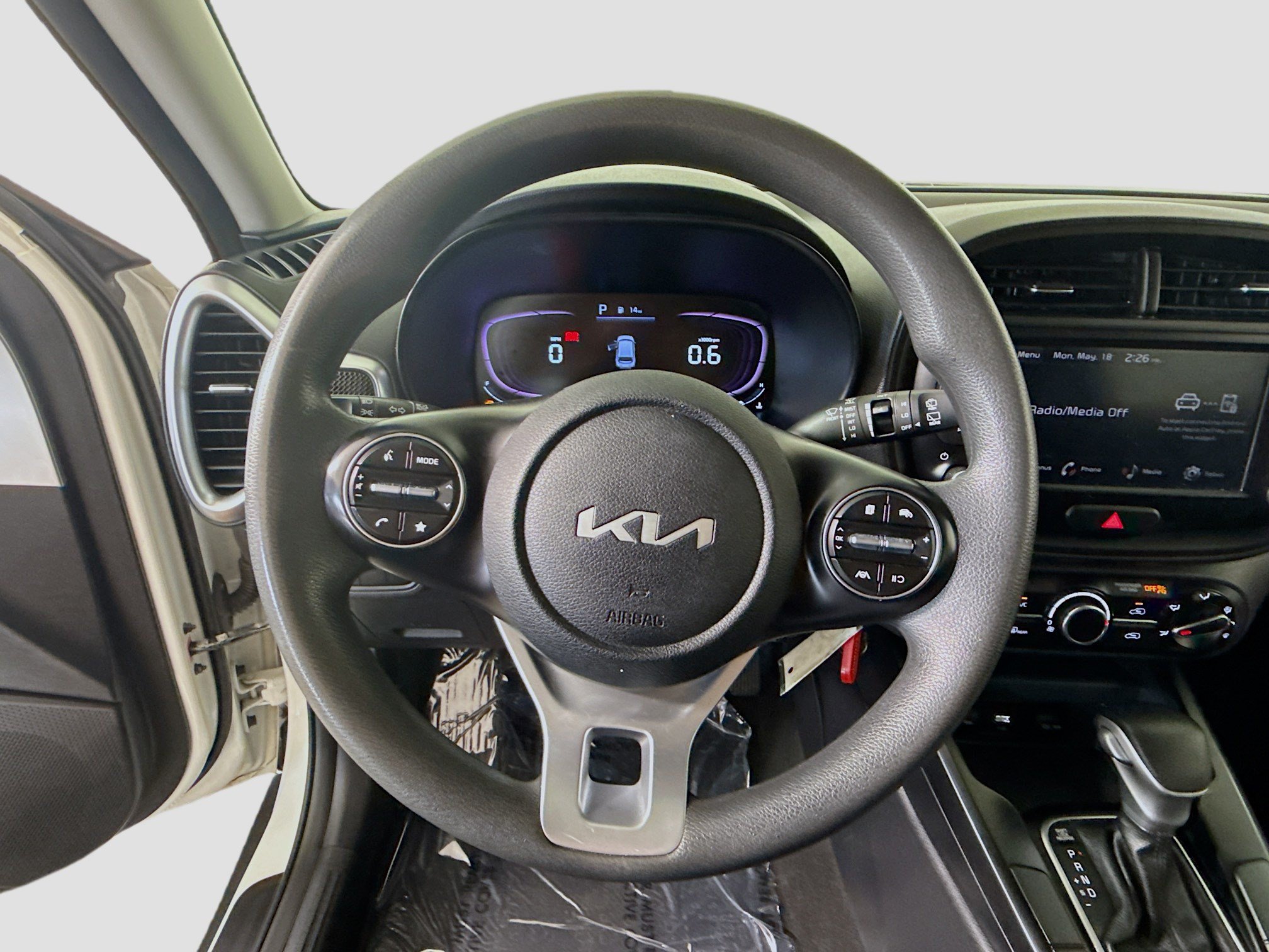 Used 2023 Kia Soul LX FWD image 13