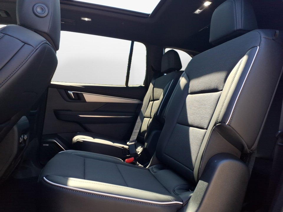 New 2026 Buick Enclave Preferred w/ Power Package image 12