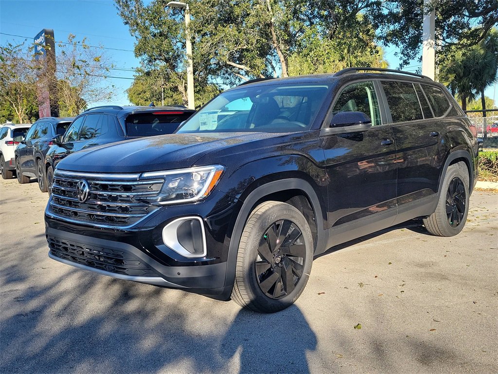 New 2026 Volkswagen Atlas SE image 3