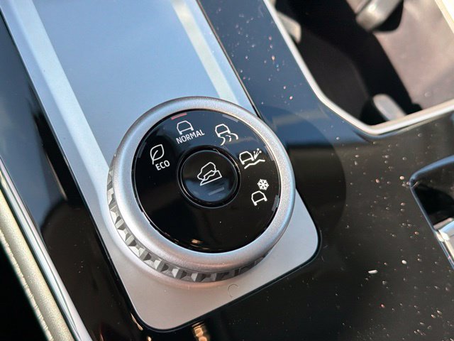 New 2026 Mitsubishi Outlander SE FWD image 31