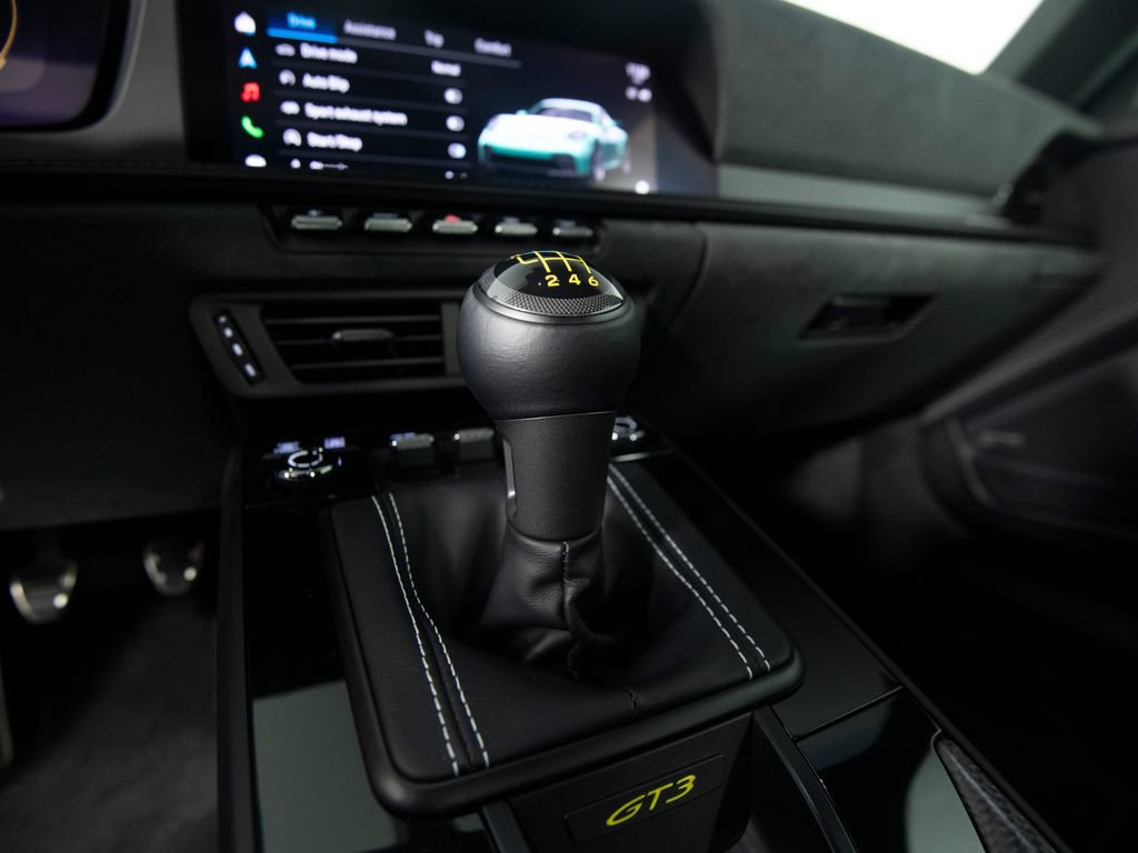 Certified 2026 Porsche 911 GT3 RWD image 30