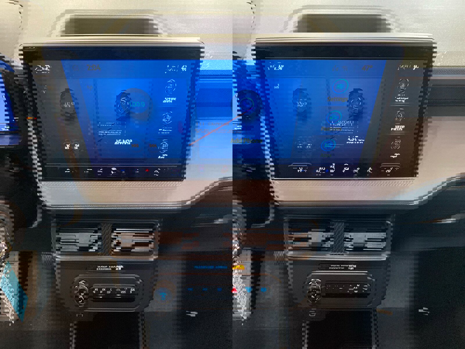 New 2025 Ford Maverick XL w/ 4K Tow Package image 21