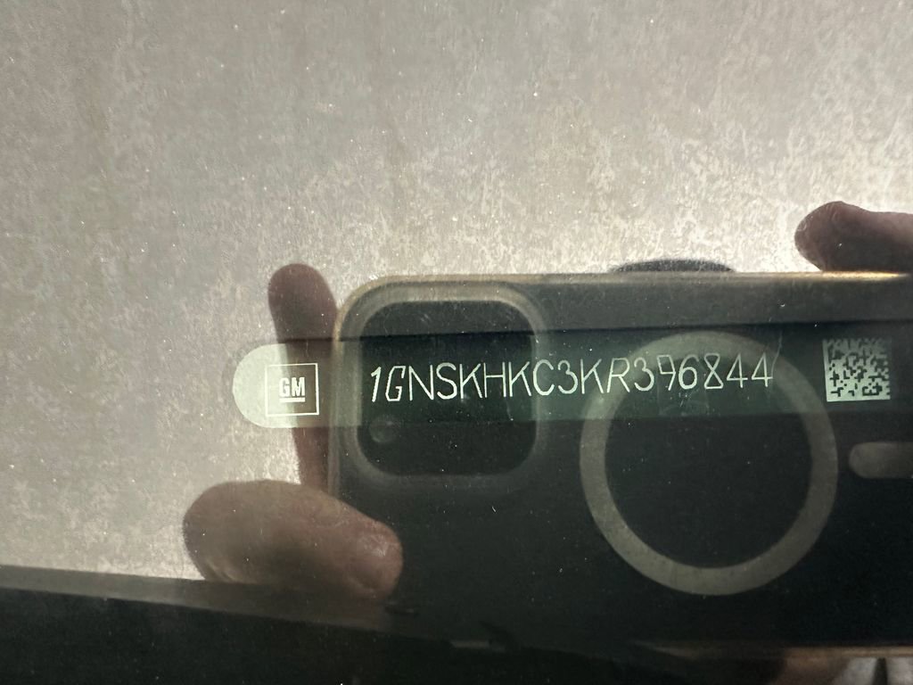 Used 2019 Chevrolet Suburban LT image 35