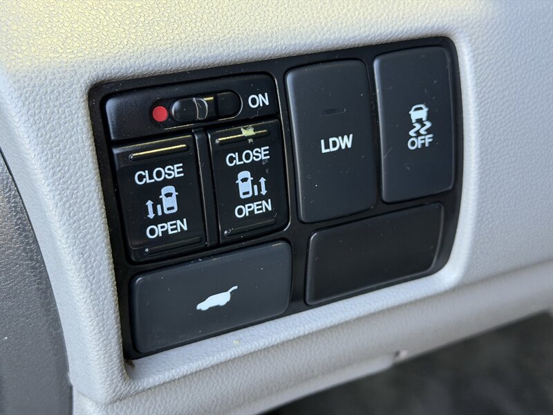 Used 2016 Honda Odyssey EX-L image 20