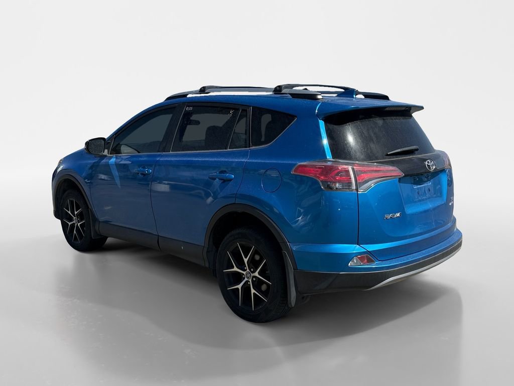 Used 2017 Toyota RAV4 SE w/ Power Special Value Package AWD/4WD image 3