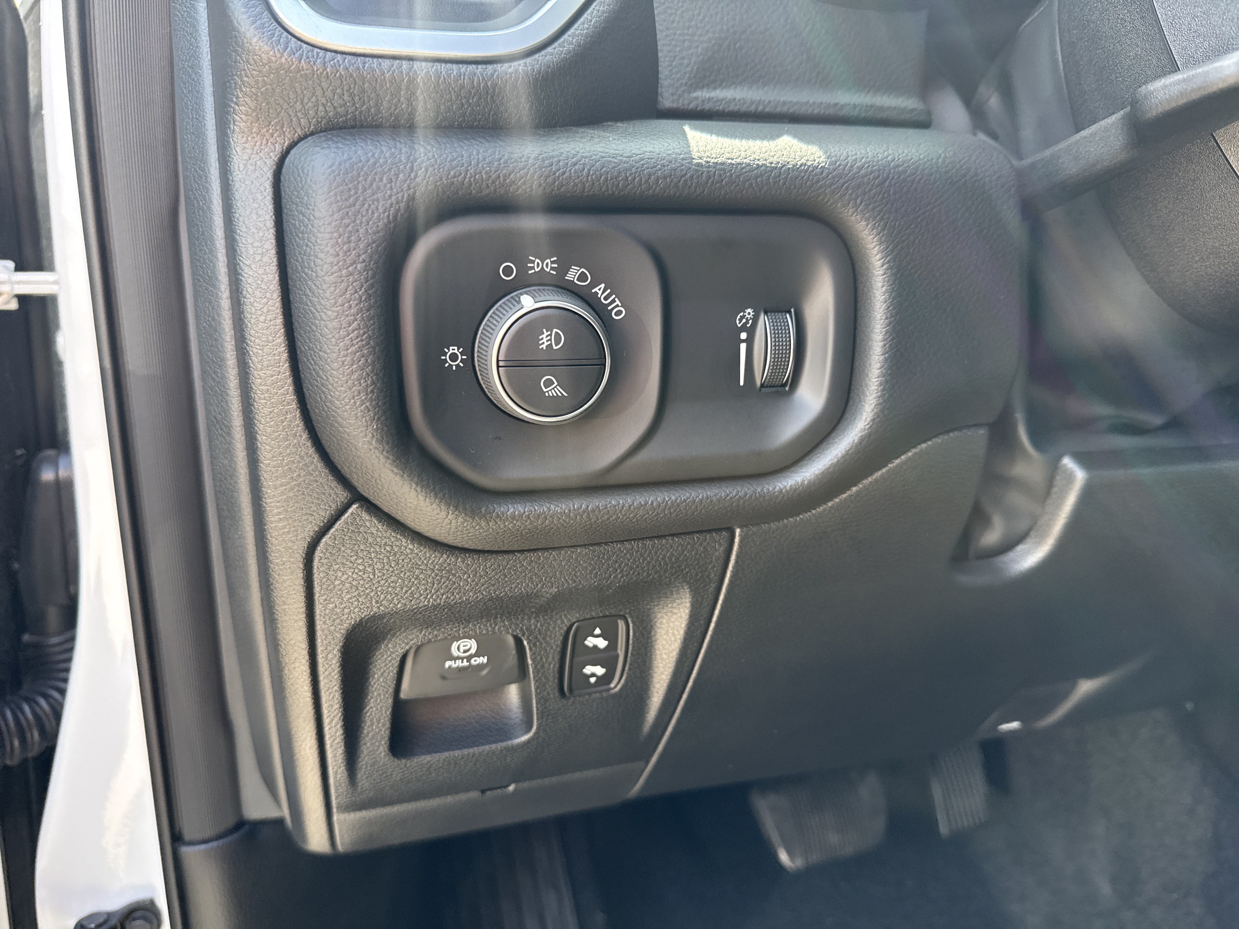 New 2026 RAM 1500 Big Horn AWD/4WD image 30