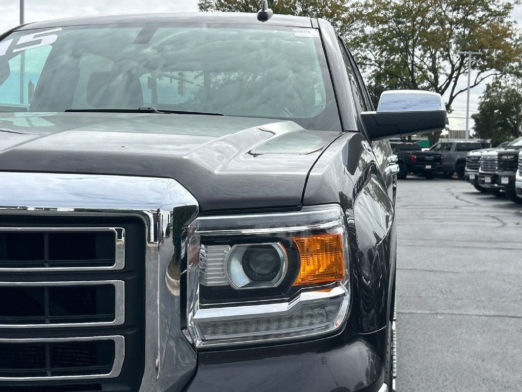 Certified 2015 GMC Sierra 1500 SLT w/ SLT Crew Cab Value Package AWD/4WD image 12