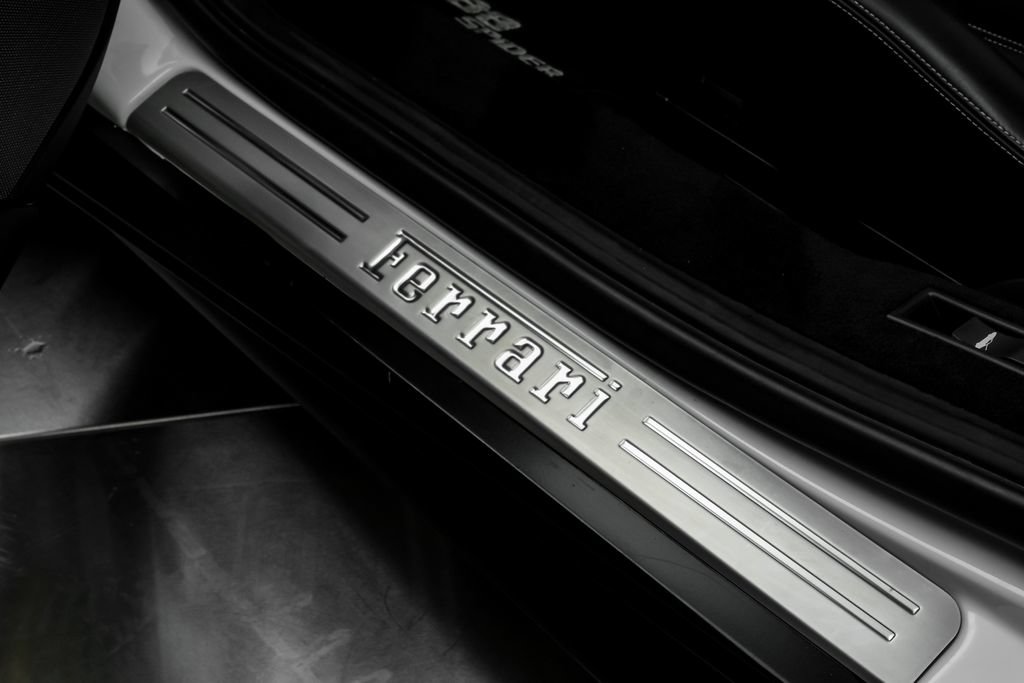 Used 2016 Ferrari 488 Spider RWD image 51