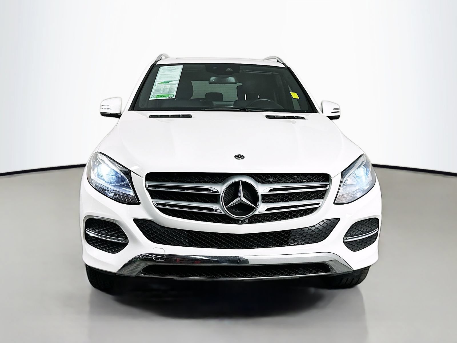 Used 2018 Mercedes-Benz GLE 350 4MATIC image 2