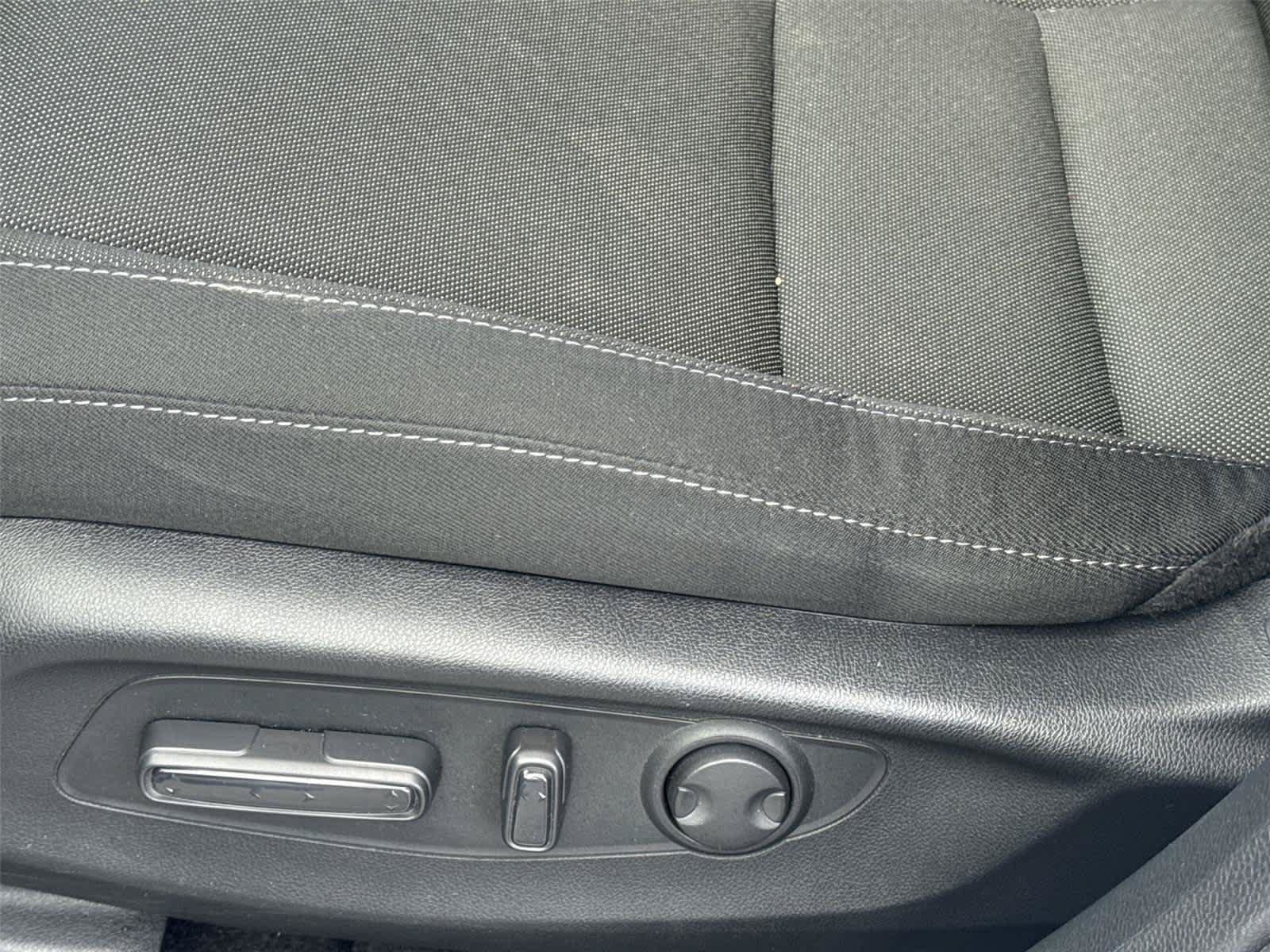 Used 2024 Honda CR-V EX image 14