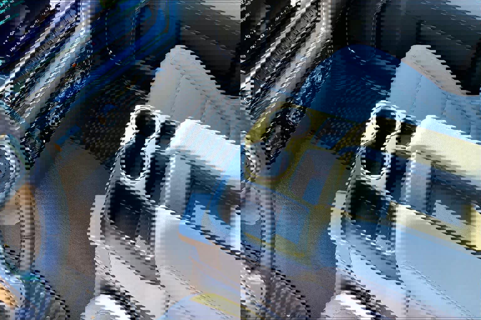 Used 2025 Chevrolet Silverado 1500 LT image 16