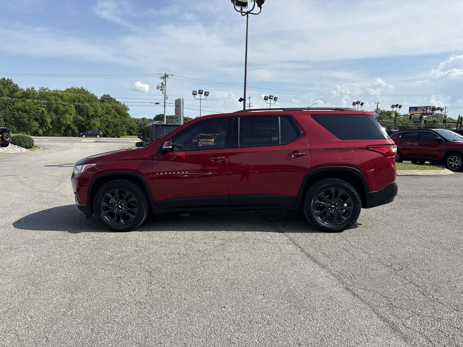 Used 2020 Chevrolet Traverse RS w/ LPO, Floor Liner Package FWD image 9