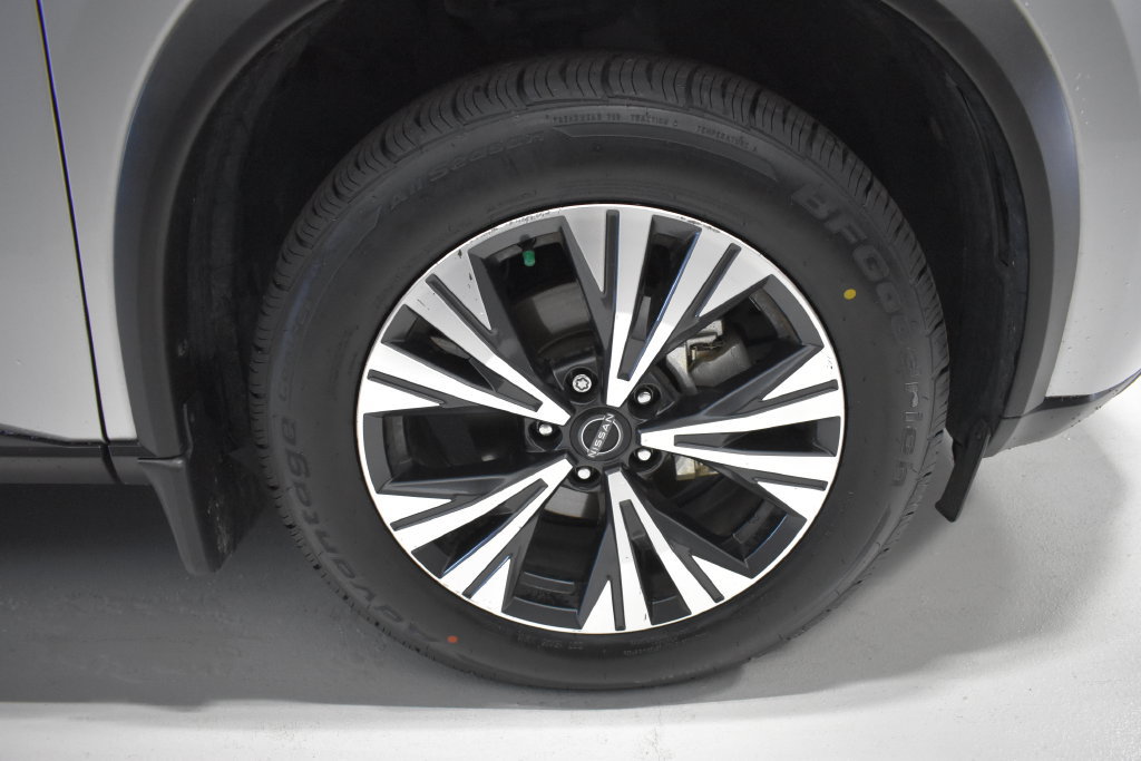 Certified 2023 Nissan Rogue SV AWD/4WD image 10