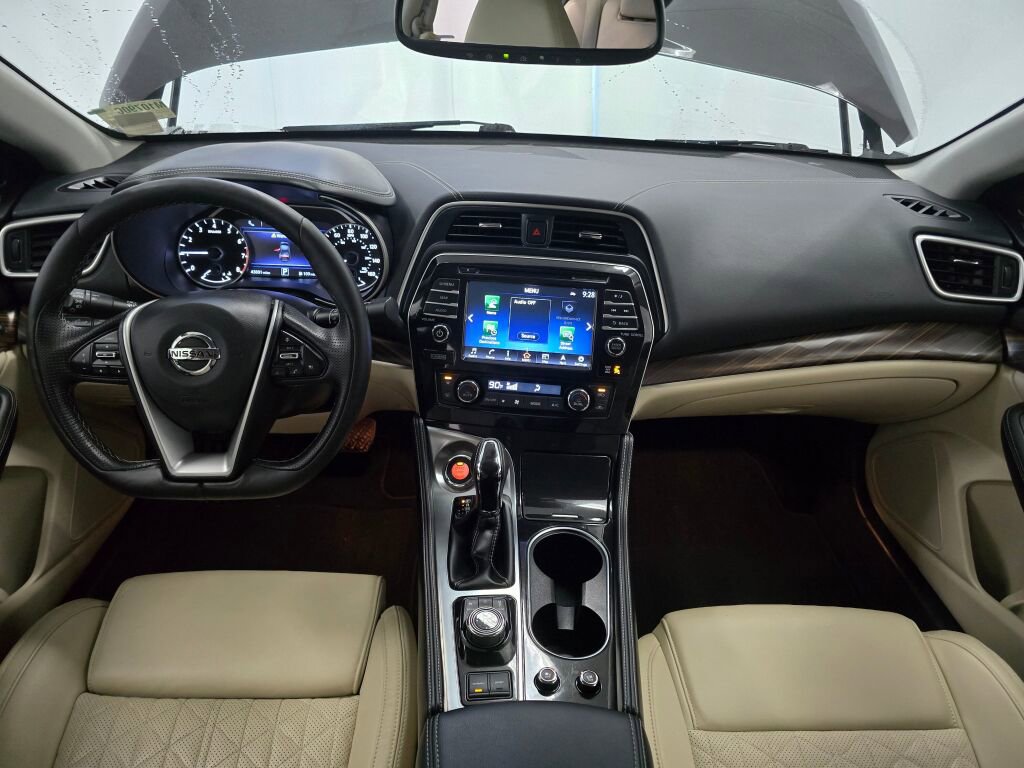 Used 2016 Nissan Maxima Platinum image 17