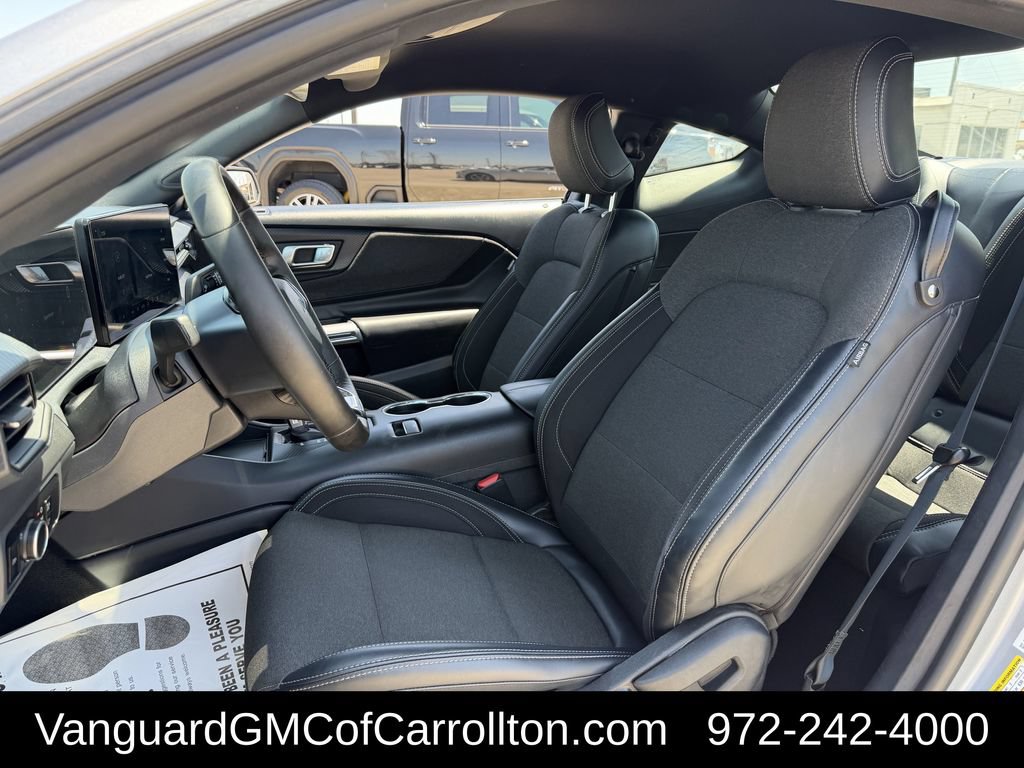 Used 2024 Ford Mustang Coupe RWD image 26