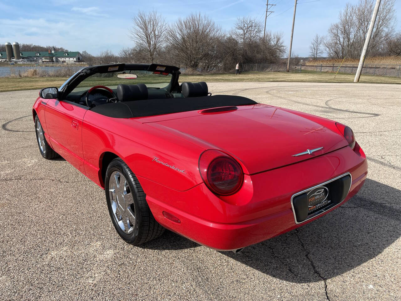Used 2002 Ford Thunderbird Deluxe image 8