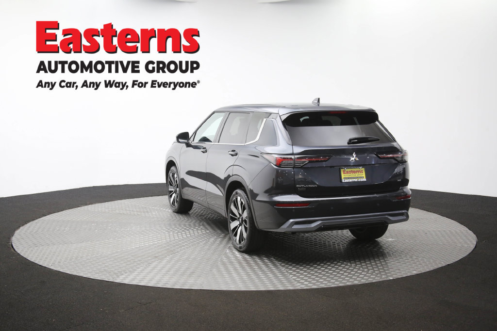 Used 2025 Mitsubishi Outlander SE FWD image 67