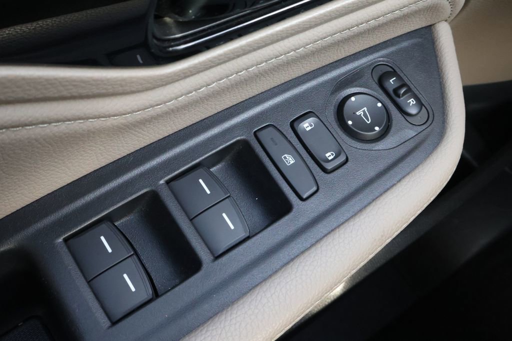 Used 2022 Honda Odyssey Touring image 32