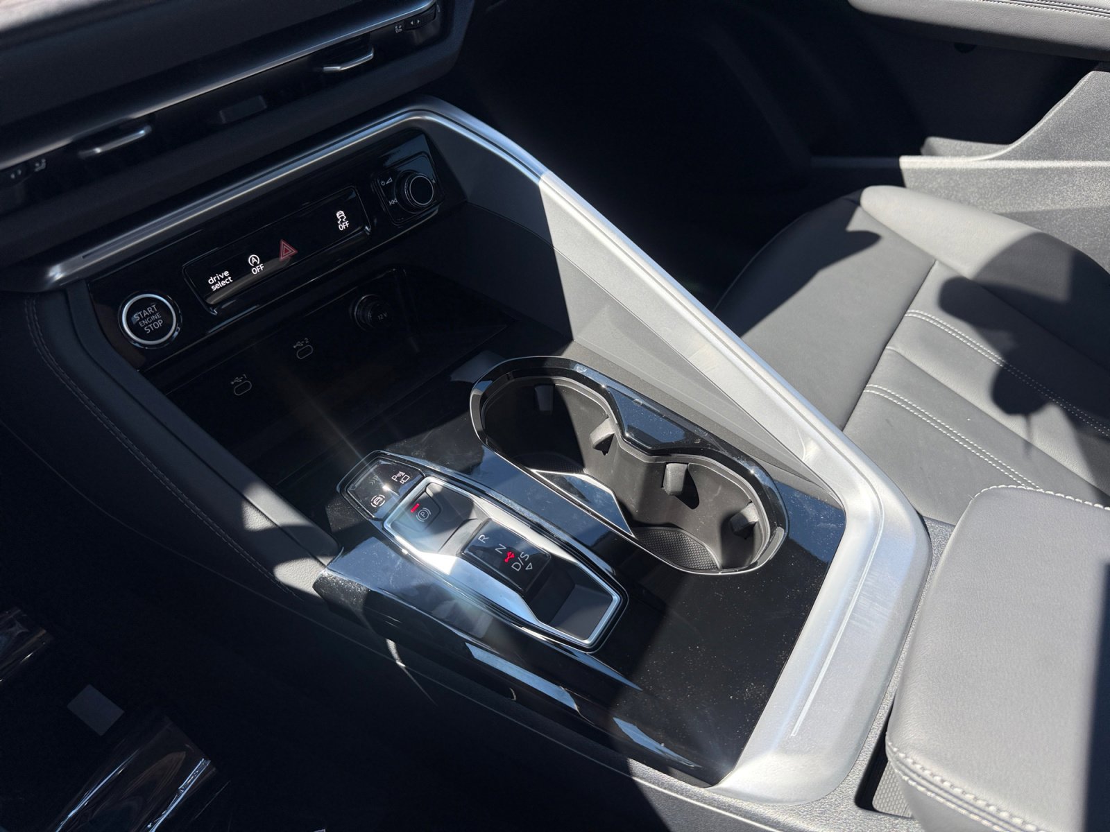 New 2025 Audi Q5 Premium AWD/4WD image 13