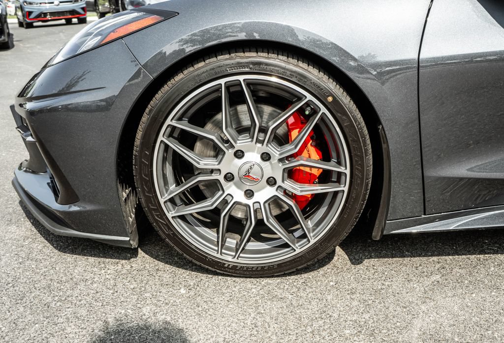 Used 2020 Chevrolet Corvette Stingray Preferred Cpe w/ 2LT Preferred Equipment Group RWD image 30