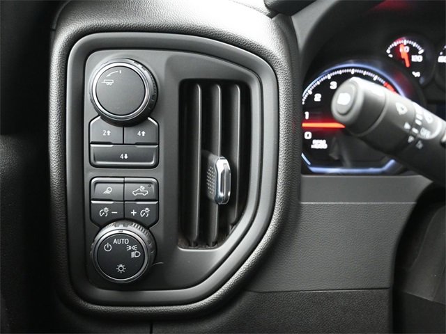 Used 2024 Chevrolet Silverado 2500 Custom w/ Custom Value Package image 25