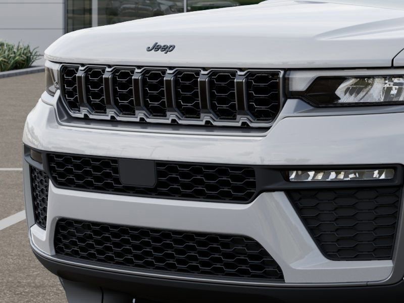 New 2026 Jeep Grand Cherokee L Limited w/ Limited Altitude Package image 11