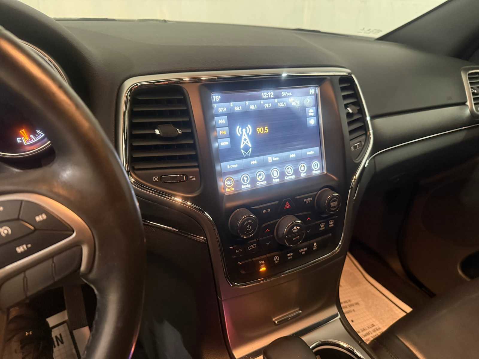 Used 2018 Jeep Grand Cherokee Limited AWD/4WD image 37