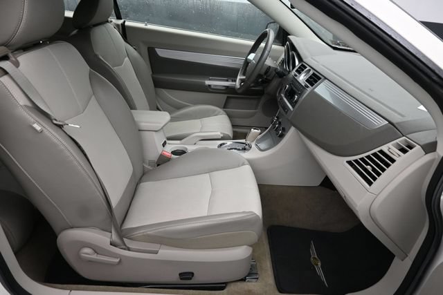 Used 2008 Chrysler Sebring Touring w/ Special Touring Group FWD image 8