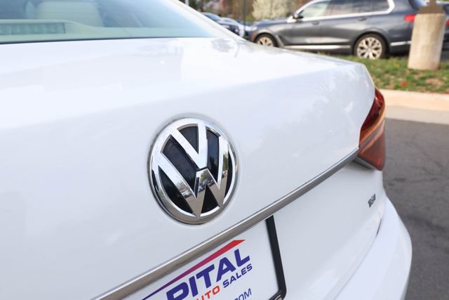 Used 2017 Volkswagen Passat 1.8T SE image 24
