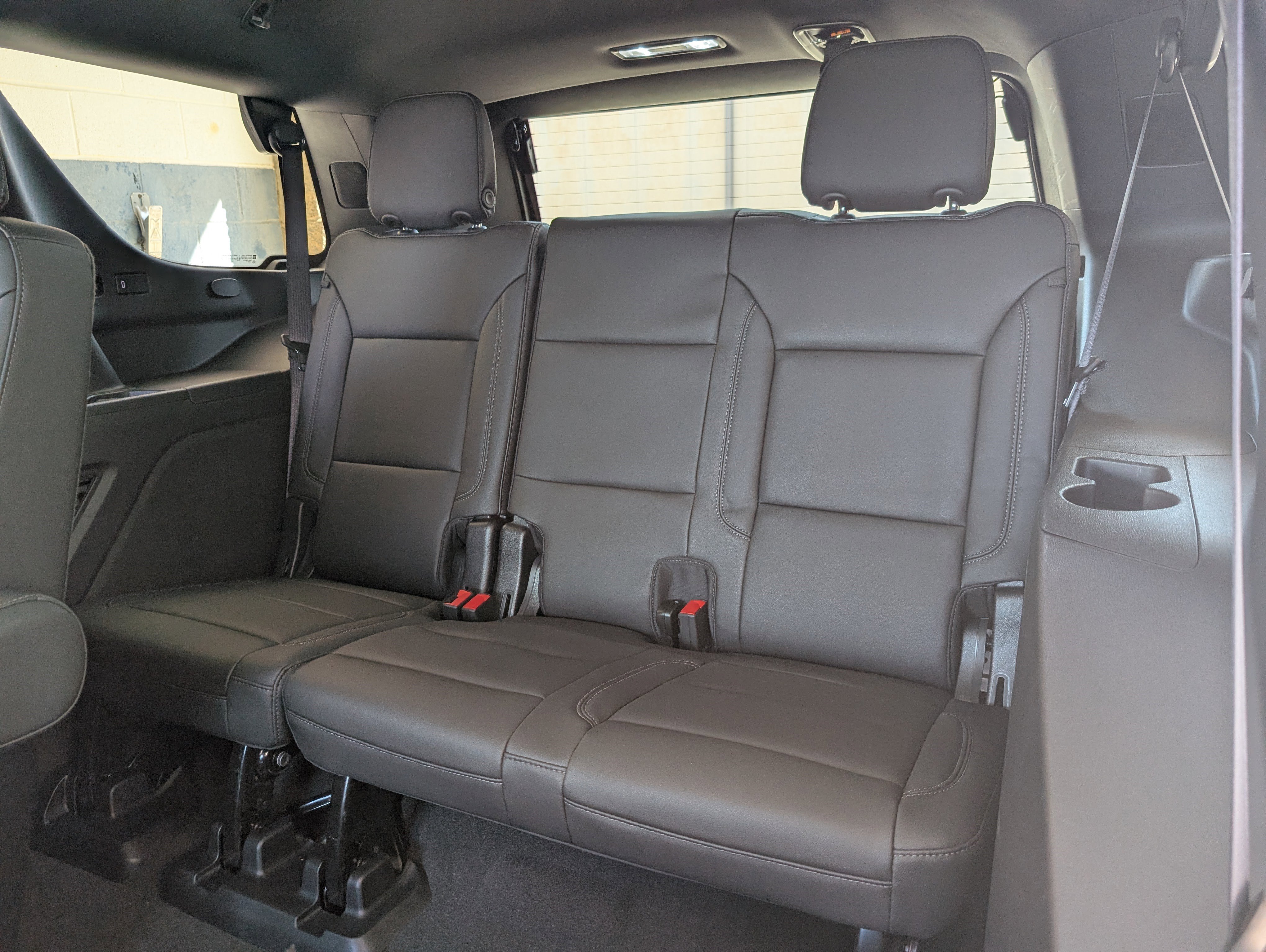 Used 2024 Chevrolet Tahoe Z71 w/ Z71 Off-Road Package image 19