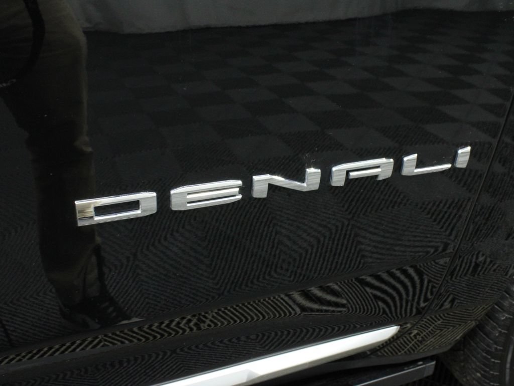 Used 2025 GMC Yukon Denali w/ Denali Reserve Package AWD/4WD image 62