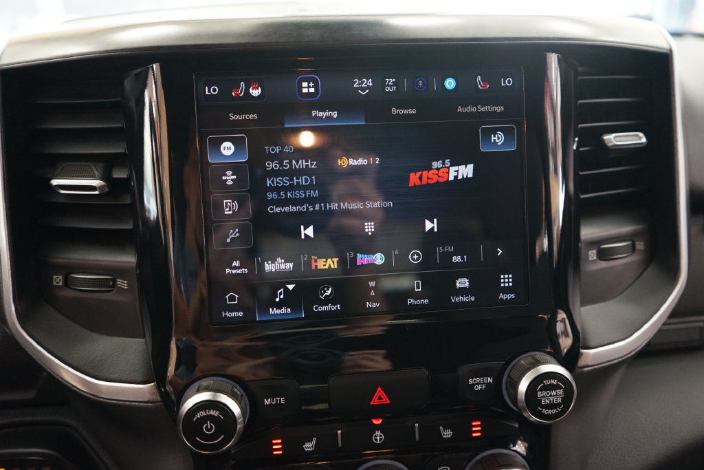 Used 2022 RAM 1500 Big Horn AWD/4WD image 33