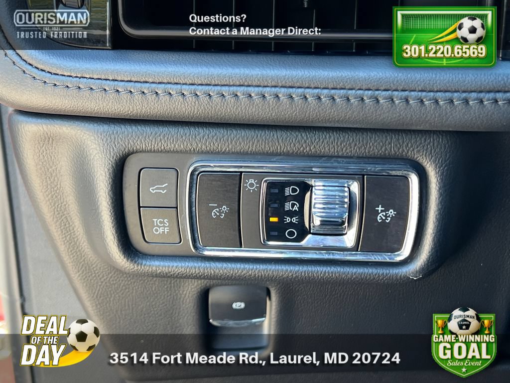 Used 2023 Lincoln Nautilus AWD w/ Premium Package image 27