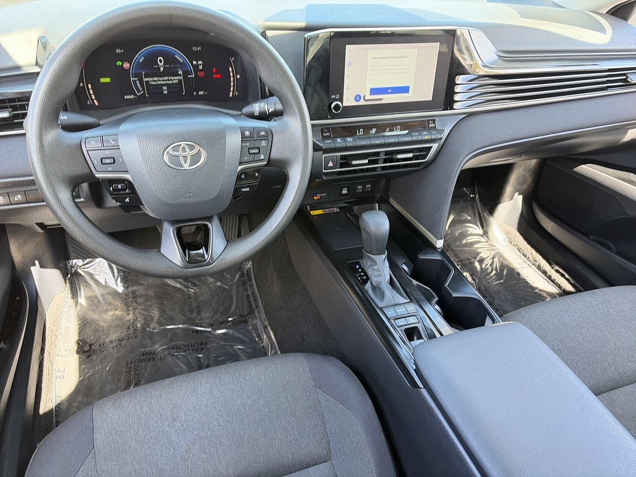 Used 2025 Toyota Camry LE FWD image 19