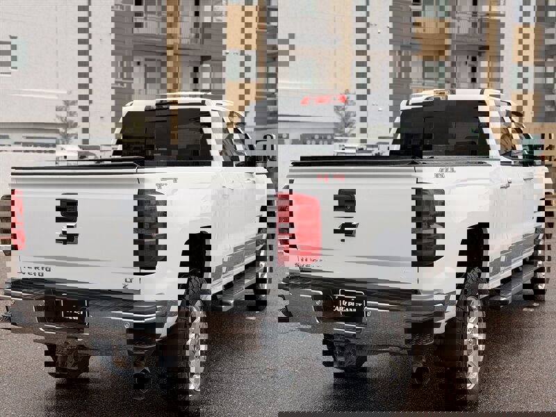 Used 2015 Chevrolet Silverado 3500 LTZ w/ Duramax Plus Package image 3
