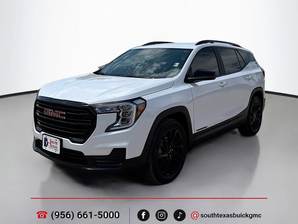 Used 2024 GMC Terrain SLE w/ Driver Convenience Package FWD image 3