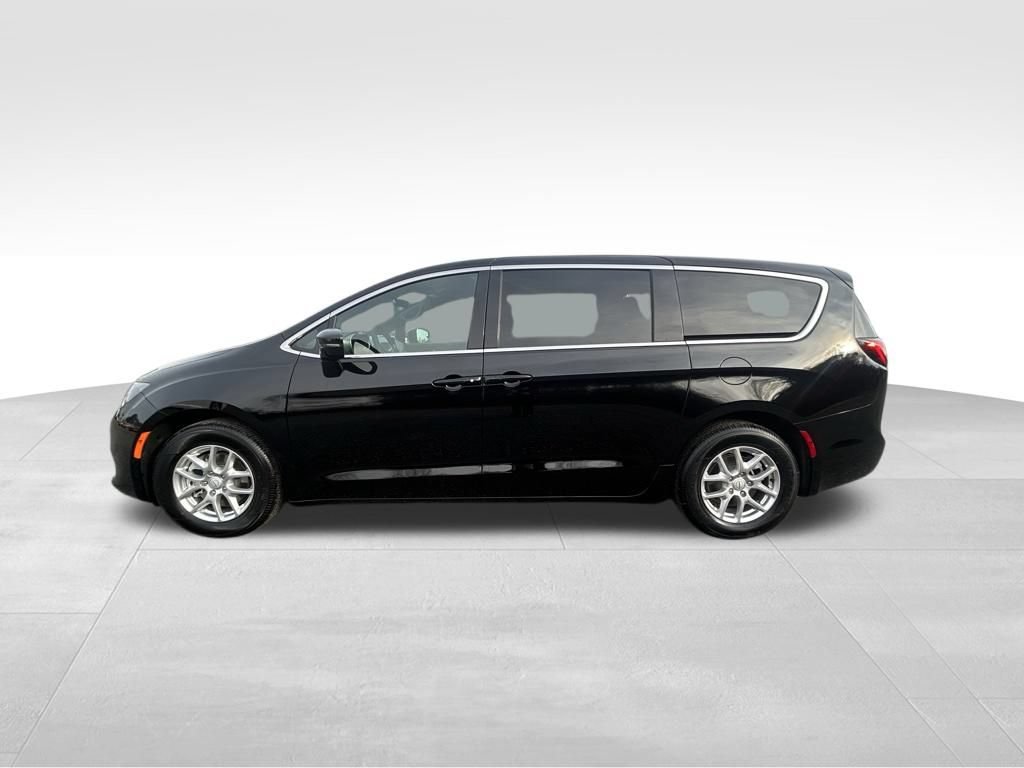 New 2026 Chrysler Voyager LX FWD image 22