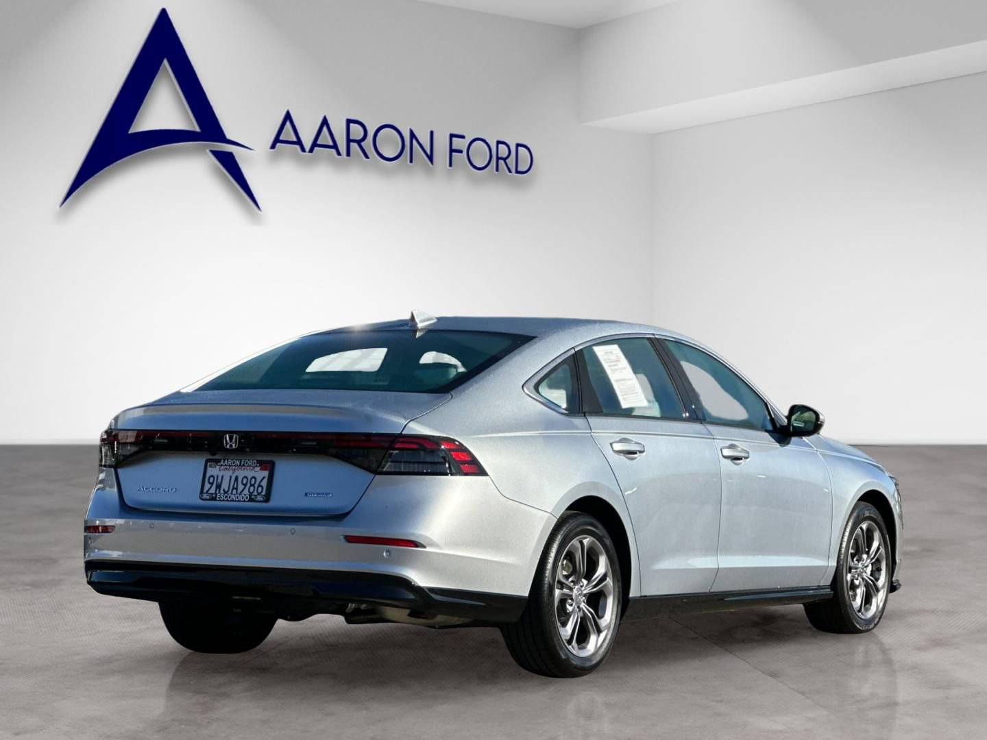 Used 2025 Honda Accord EX-L image 6