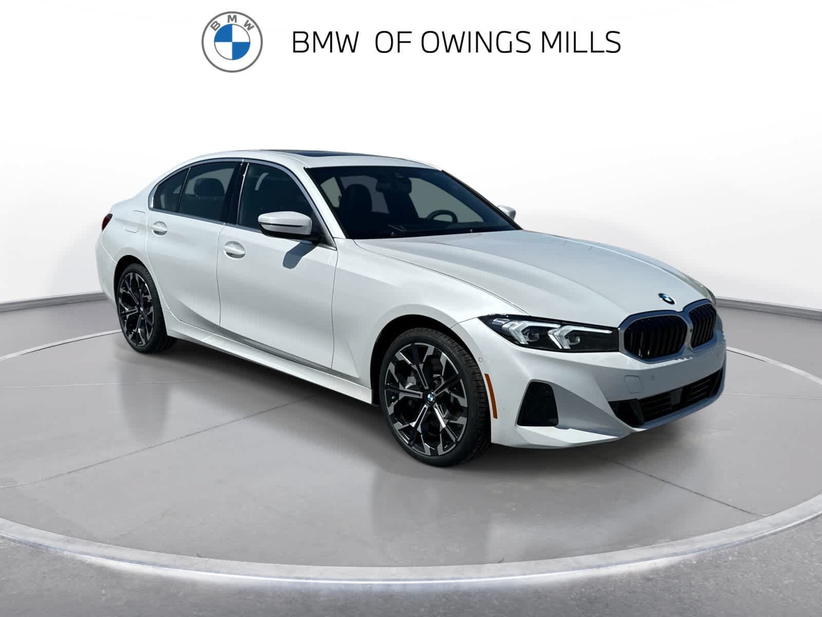 New 2026 BMW 330i xDrive Sedan w/ Premium Package AWD/4WD image 10
