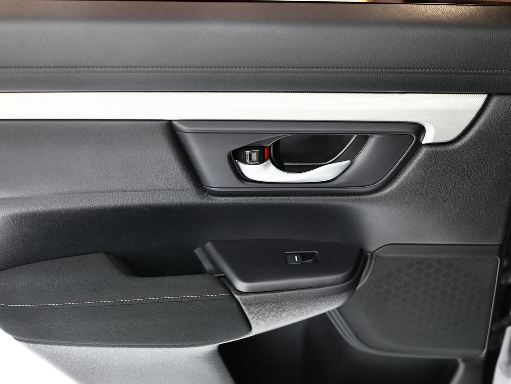 Used 2021 Honda CR-V LX image 23