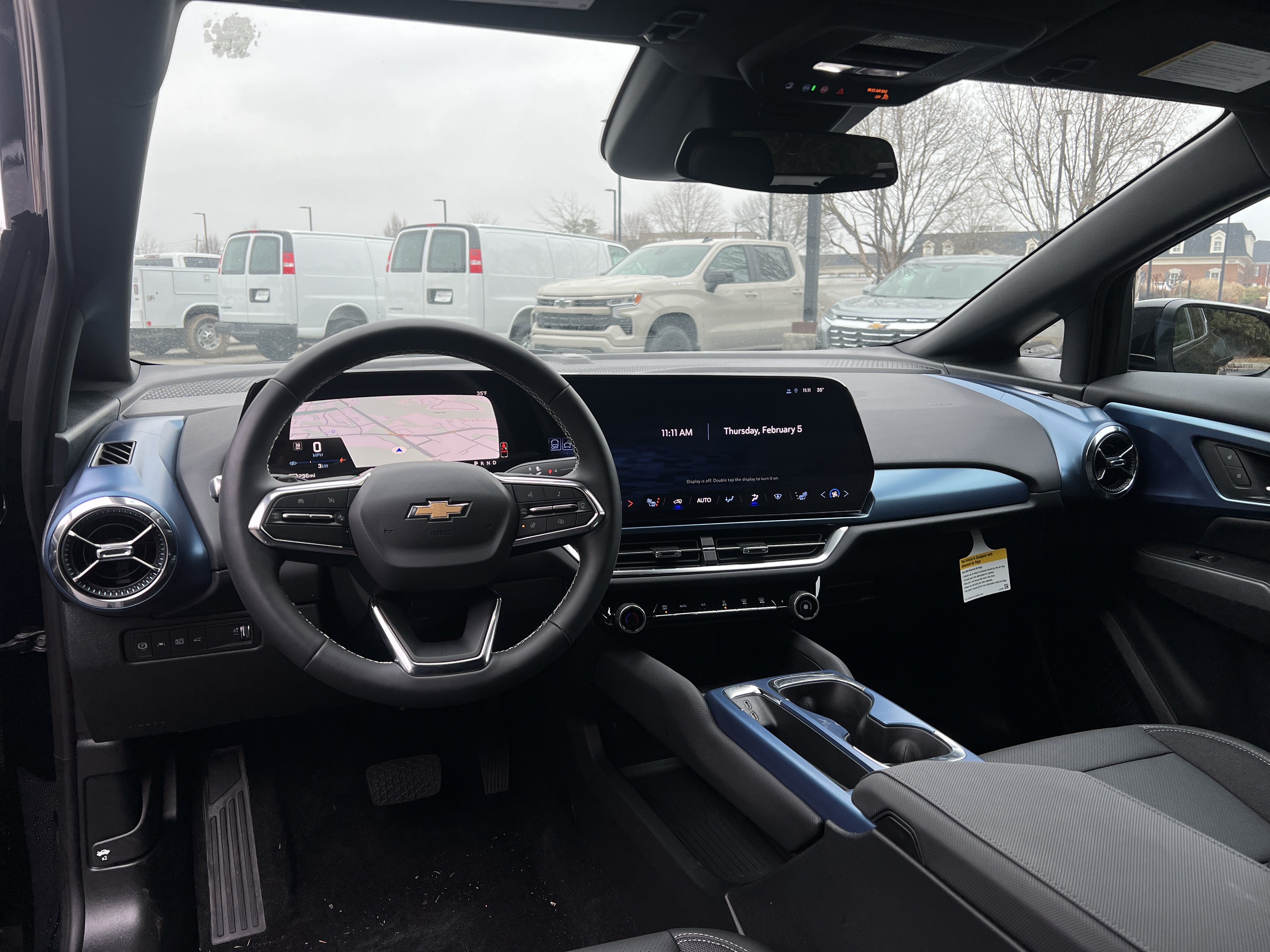 New 2026 Chevrolet Equinox EV LT AWD/4WD image 32