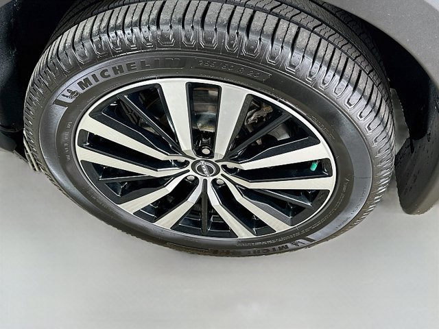 Used 2023 Nissan Pathfinder Platinum AWD/4WD image 33