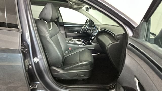 Certified 2024 Hyundai Tucson Limited AWD/4WD image 30