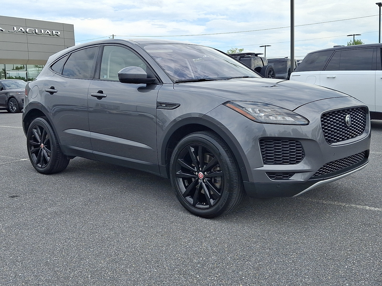 Used 2020 Jaguar E-PACE SE AWD/4WD image 6