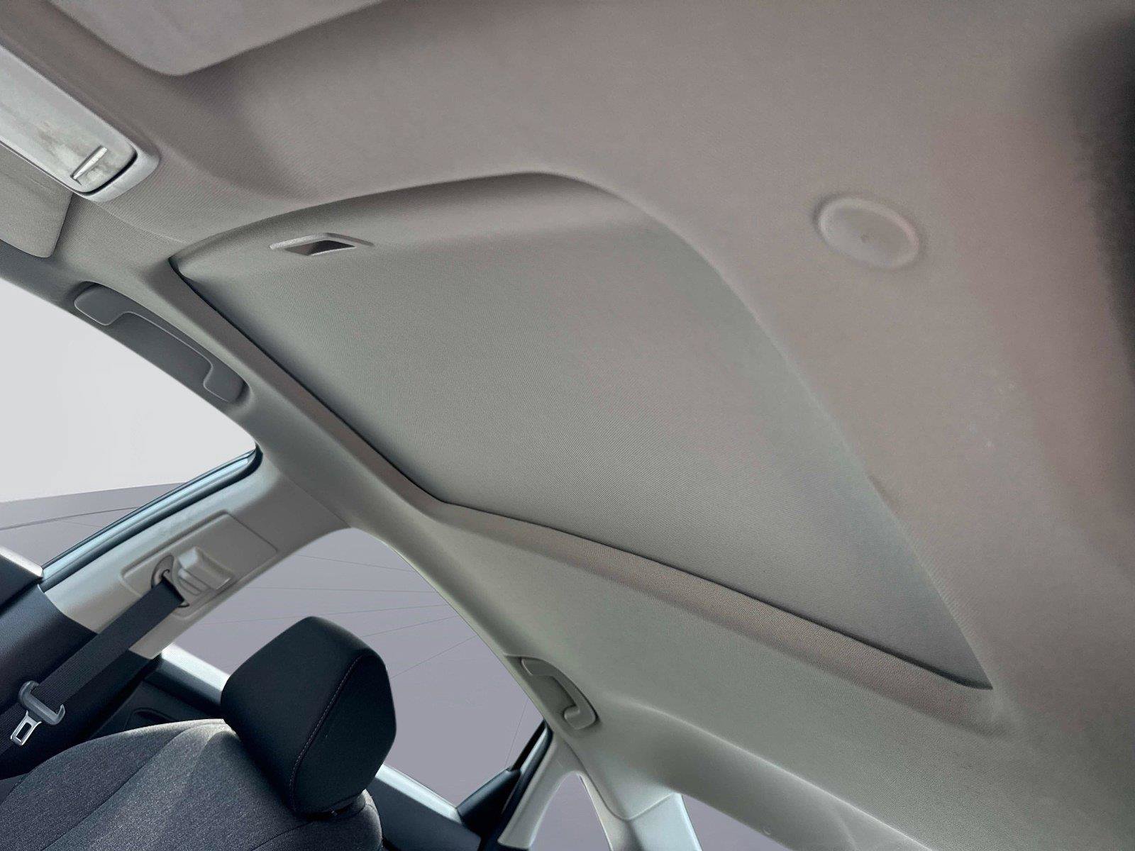 Certified 2024 Honda Accord EX image 30