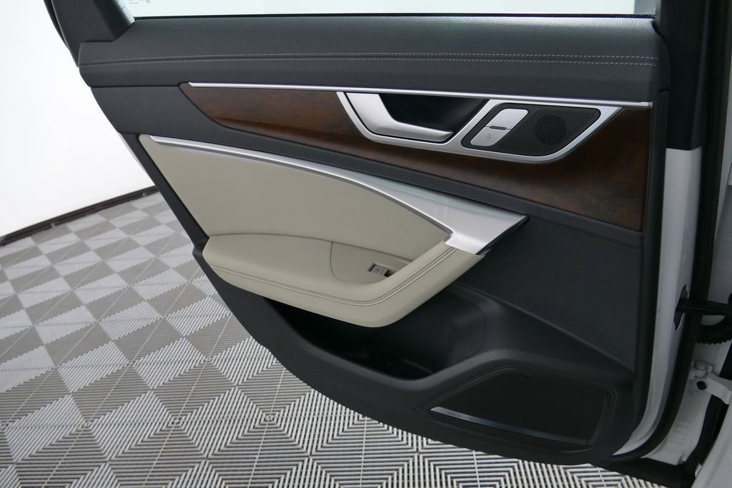 Used 2019 Audi A6 3.0T Premium Plus w/ Premium Plus Package image 6